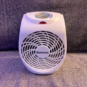 Holmes HFH131-TG Personal Fan Heater with Manual Control